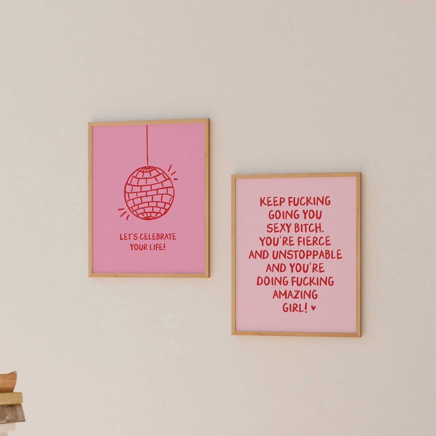 Verspieltes Poster in Rosa – moderner Art Print als Geschenkidee