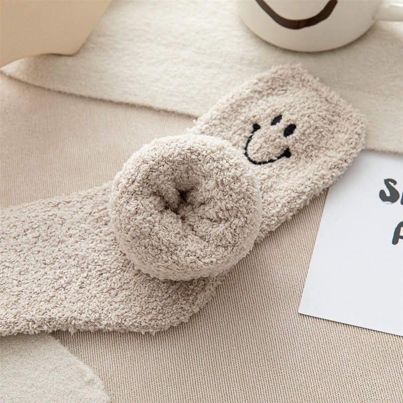 Kuschelsocken 'Cozy Smiley'