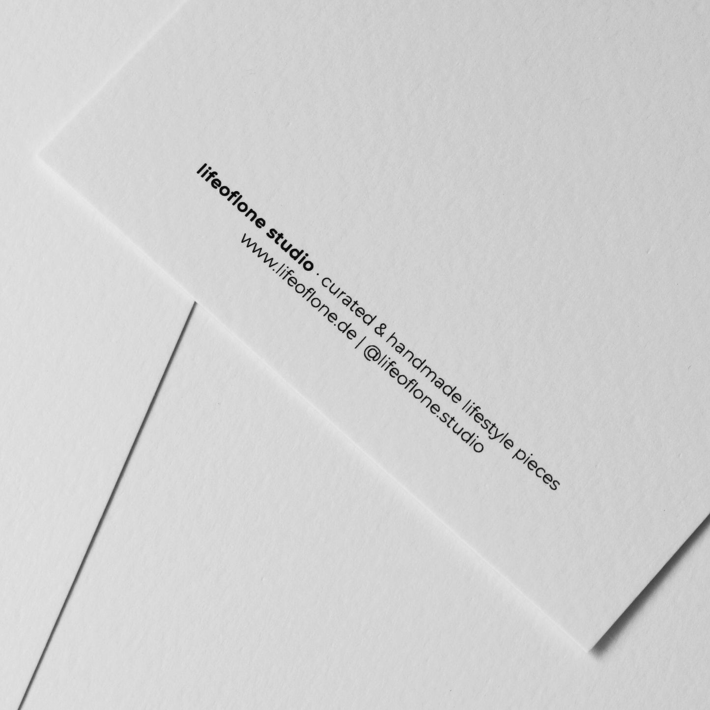 Postkarte 'Hot & Powerful'