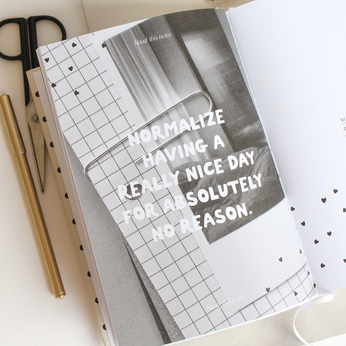 Kalender 2027 'Embrace'