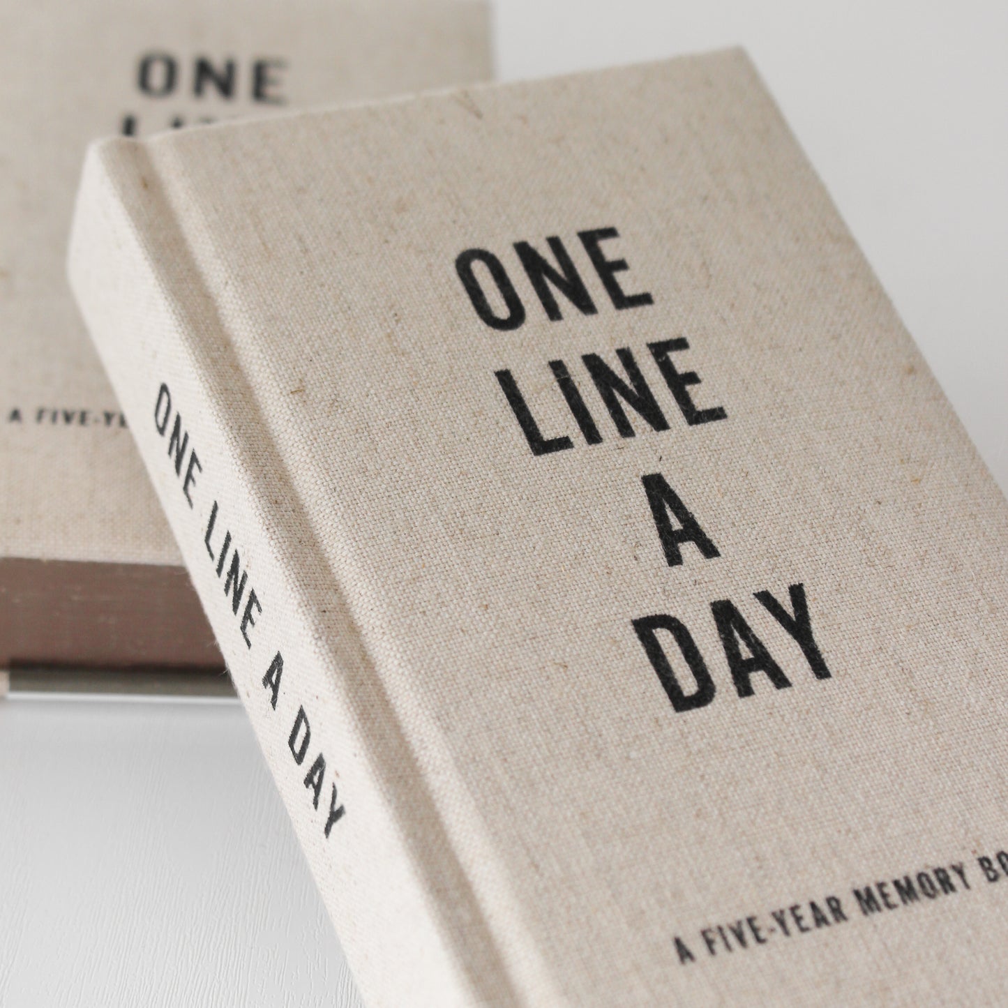 Coffee Table Book 'One Line A Day'