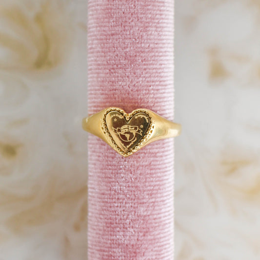 Ring Heart Globe